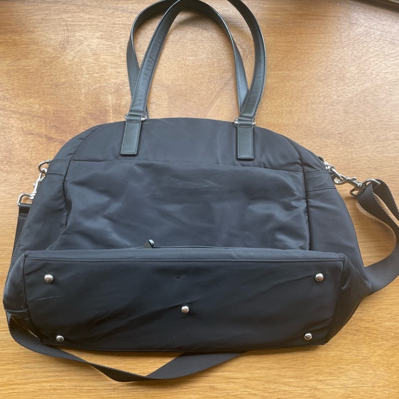 Lo & Sons OMG Work/Everday Bag, Great Condition, Super Versatile Bag!!! - Picture 3 of 10
